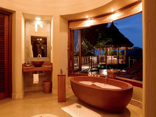 Thanda Private Game Reserve - bathroom